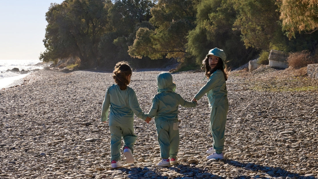 Am Strand mit Kindern: Tipps für den richtigen Umgang mit der Sonne